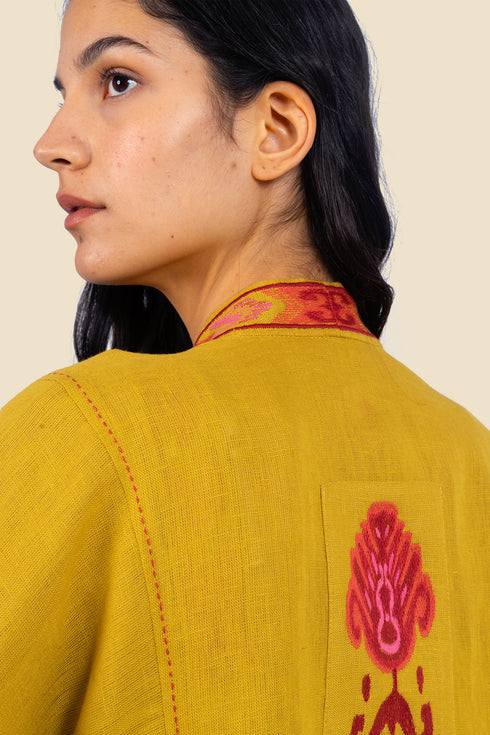 Embroidered long sleeves coat in linen